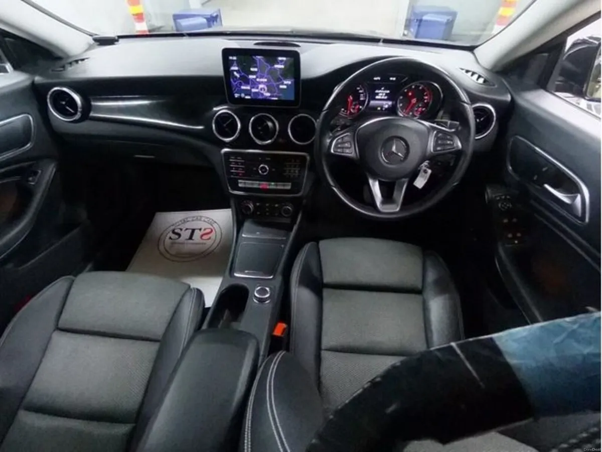 Mercedes-Benz CLA 1.6 Petrol Auto - Image 5