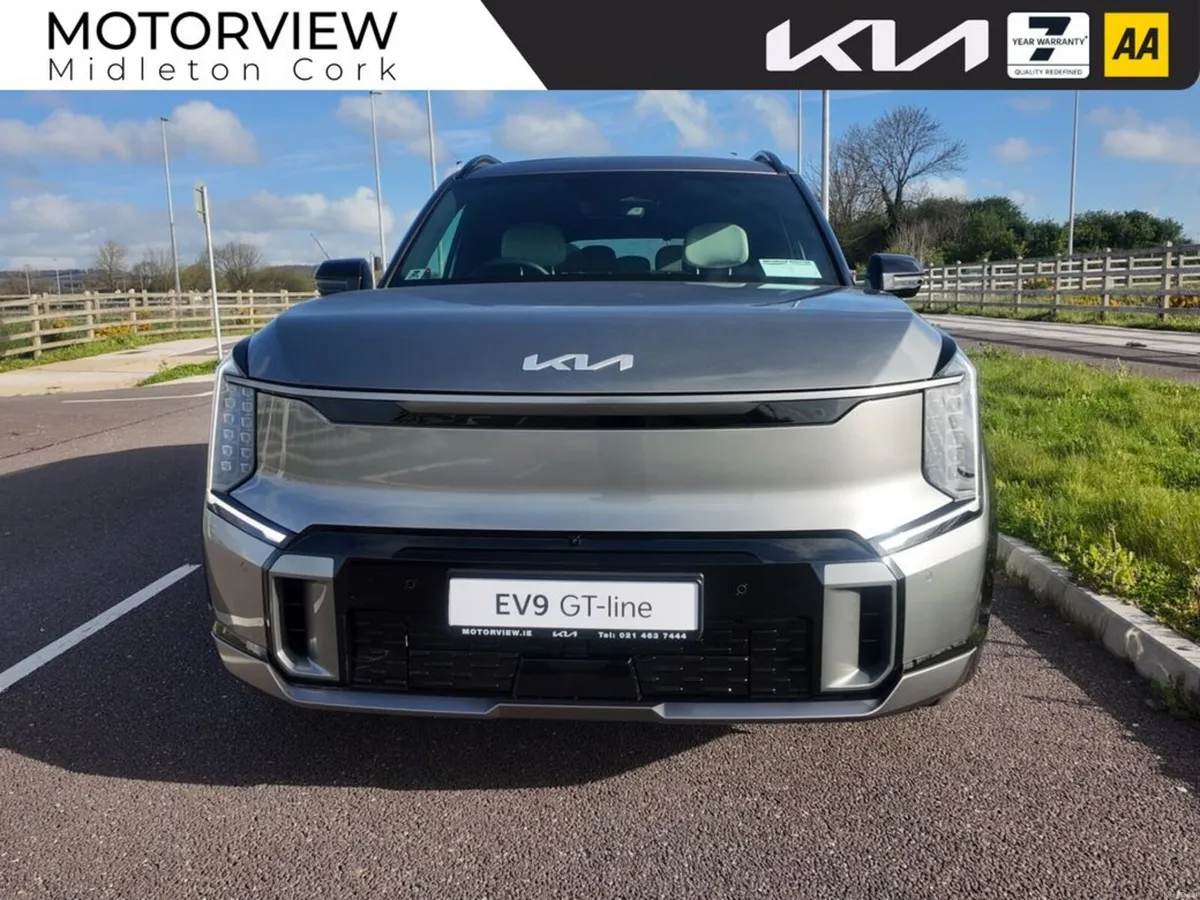 Kia EV9 Electric GT-Line Range Over 500KM FAST CHA - Image 6