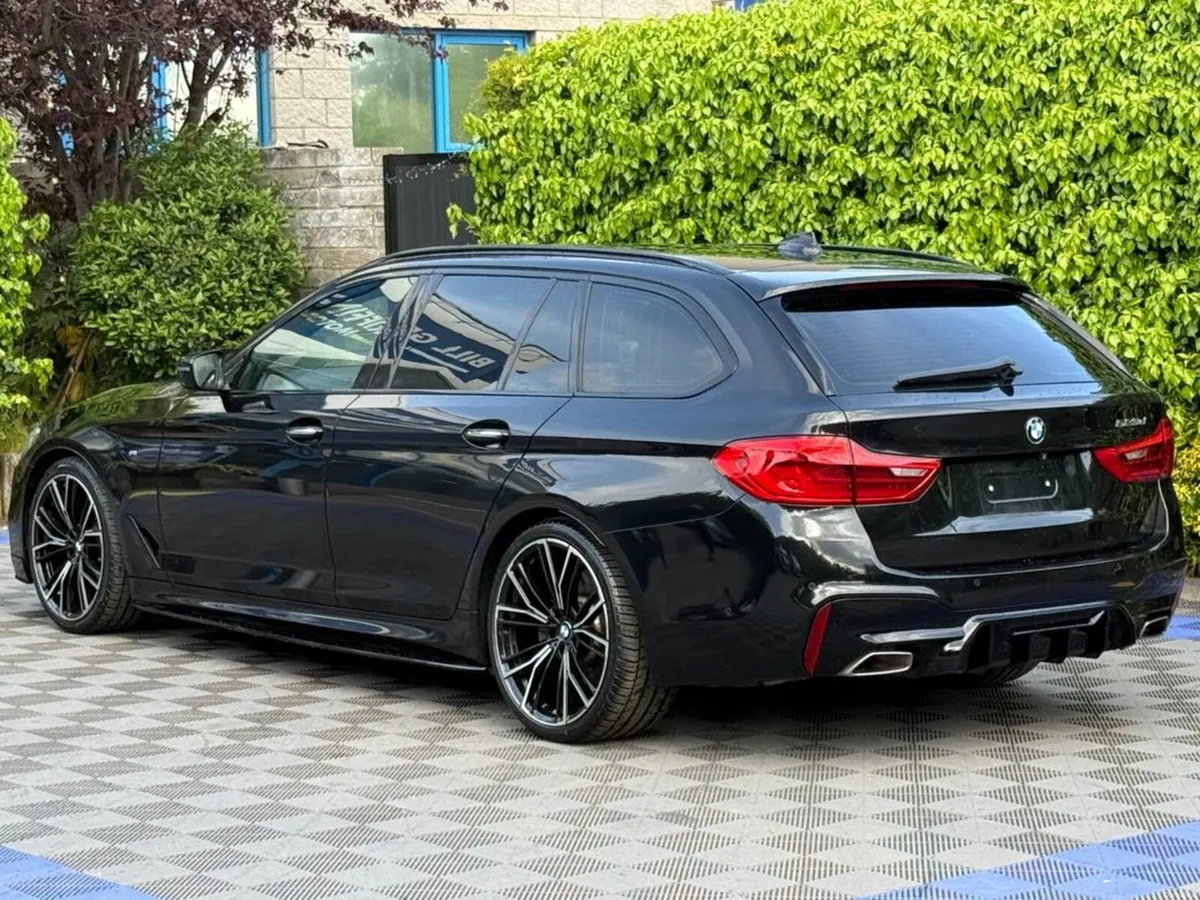 BMW 5-Series 523d M-SPORT COMPETITION TOURING // L - Image 5