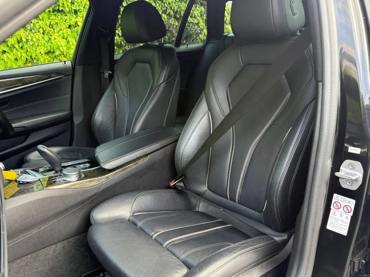 BMW 5-Series 523d M-SPORT COMPETITION TOURING // L - Image 6