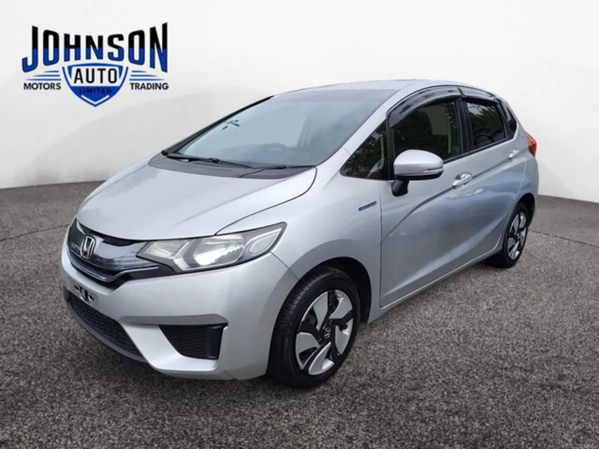 Honda Fit Fit Hybrid 1.5 i-VTEC Automatic - Image 1