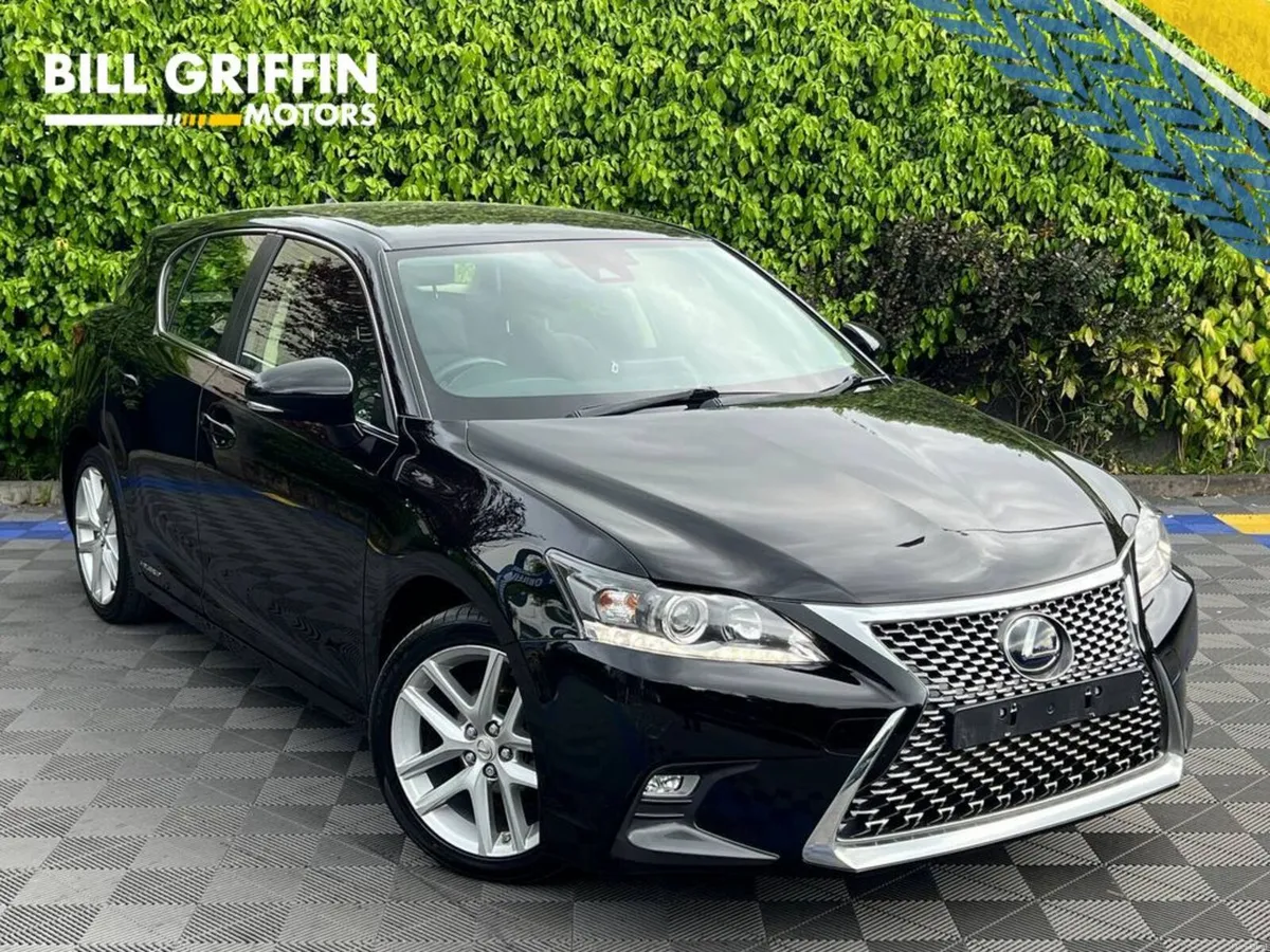Lexus CT CT200h 1.8 HYBRID // SUEDE INTERIOR // RE - Image 1