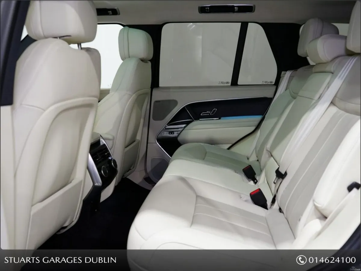Land Rover Range Rover STUNNING RANGE ROVER P460e, - Image 5