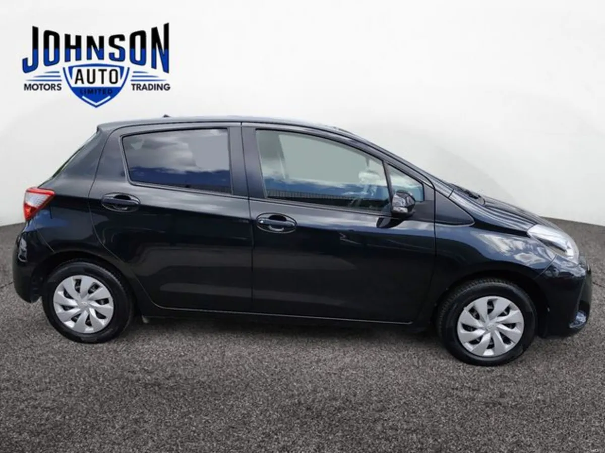 Toyota Vitz 1.3 Petrol 5DR Auto - Image 6