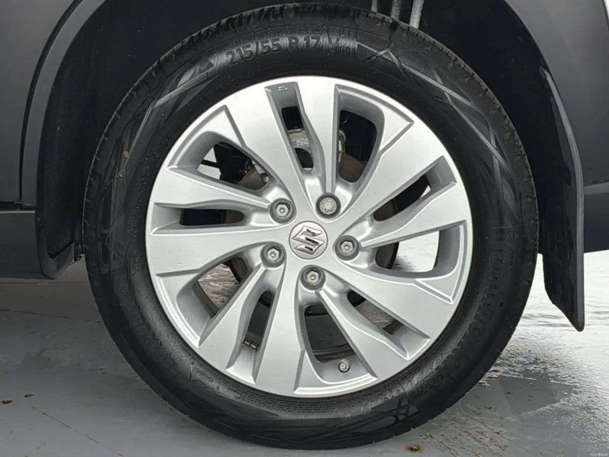 Suzuki SX4 Motion 1.5 HEV Auto - Image 3