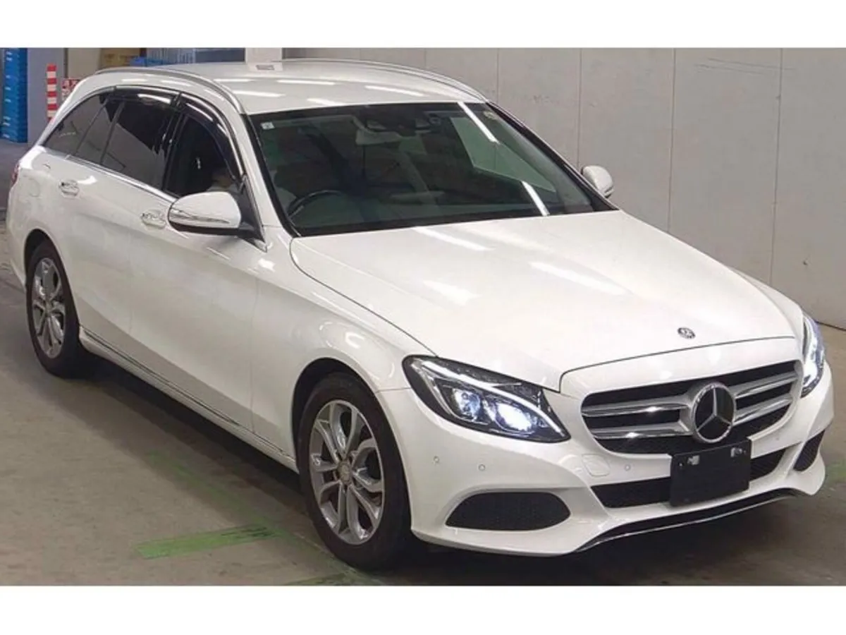 Mercedes-Benz C-Class C200 Estate Grade 4.5 Japane - Image 2
