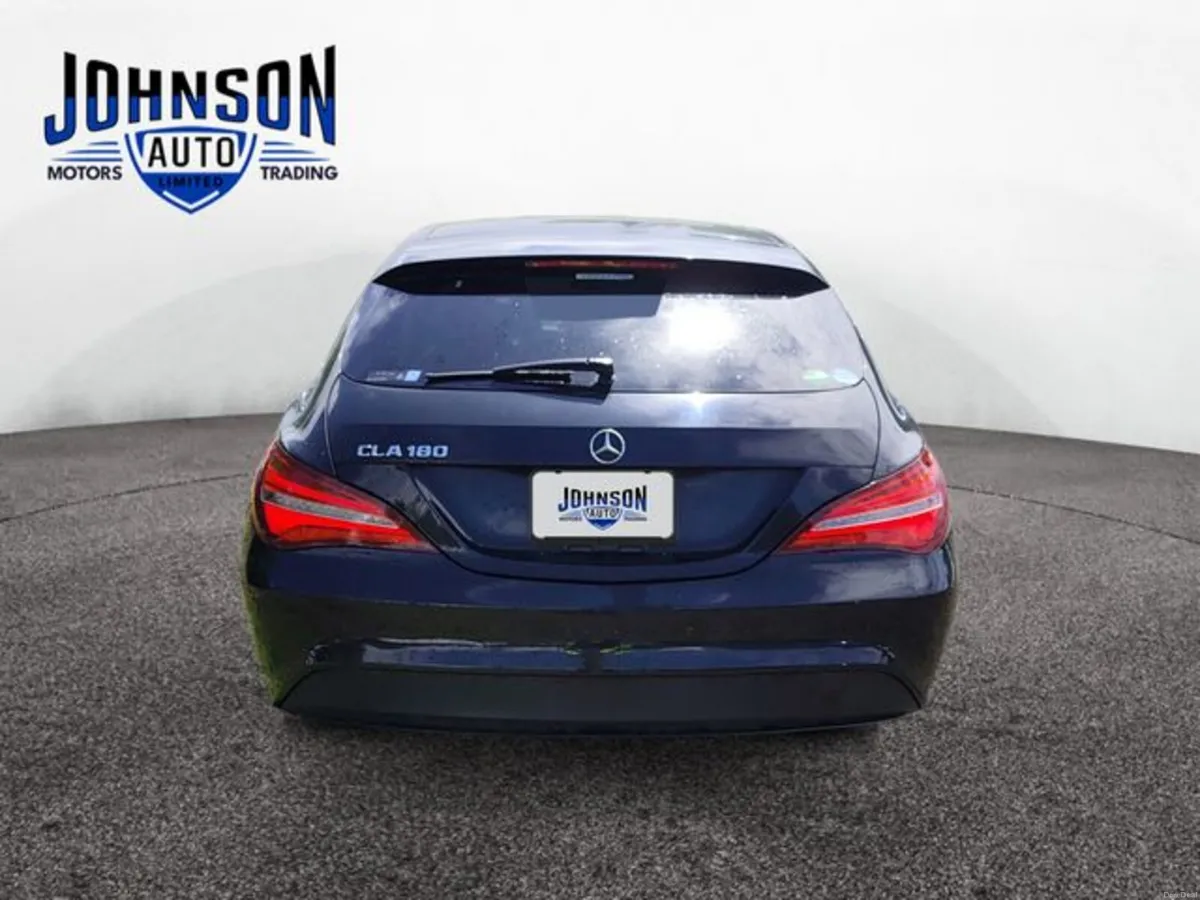 Mercedes-Benz CLA 1.6 Petrol Auto - Image 4