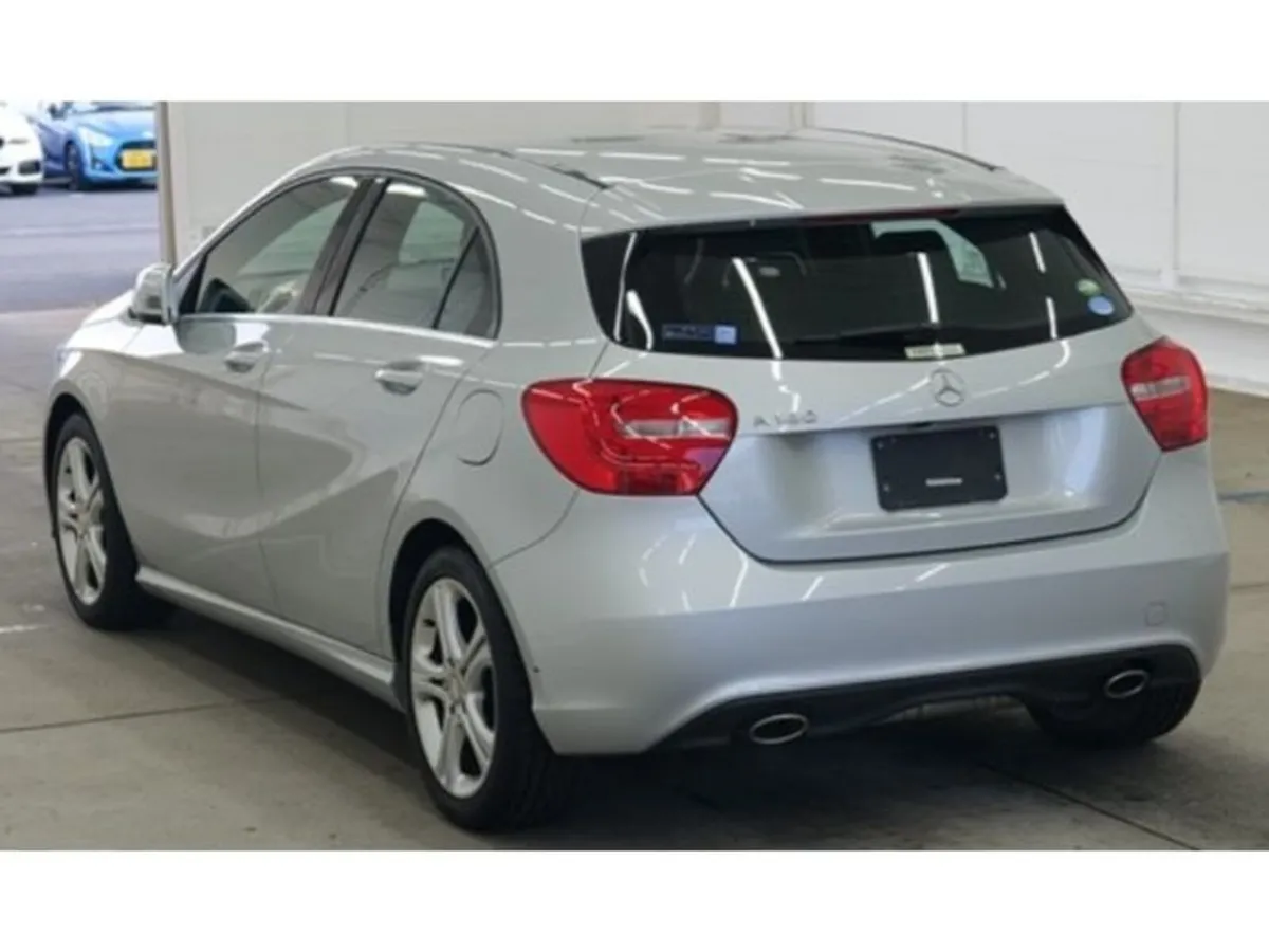 Mercedes-Benz A-Class A180 1.6 Petrol Grade 4 Japa - Image 2