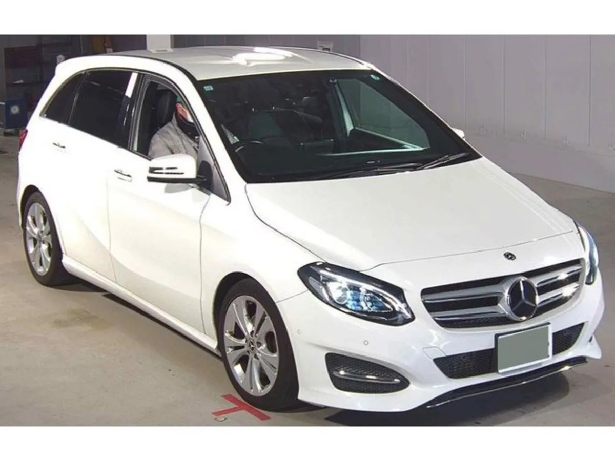 Mercedes-Benz B-Class B180 1.6 Petrol Auto - Image 1