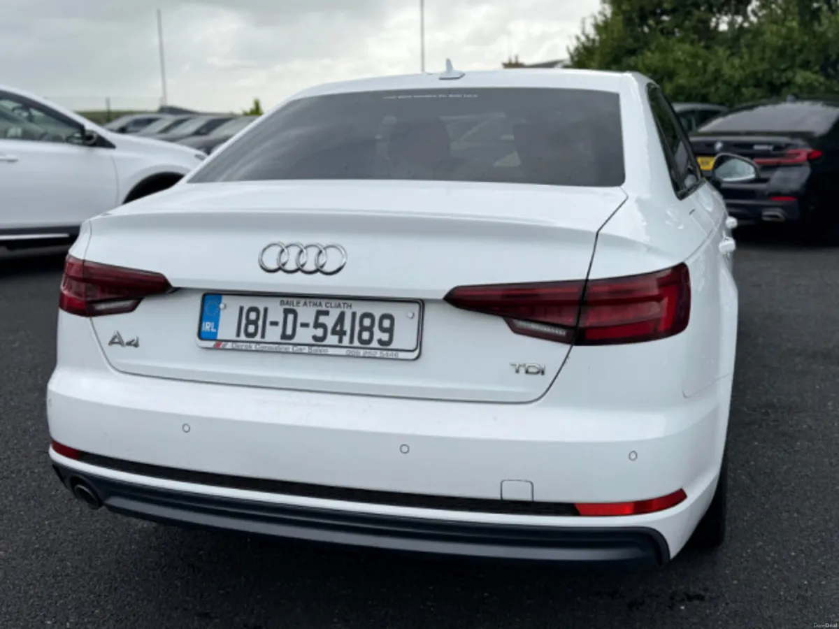 Audi A4 2.0 TDI ULTRA 150 S-LINE - Image 6