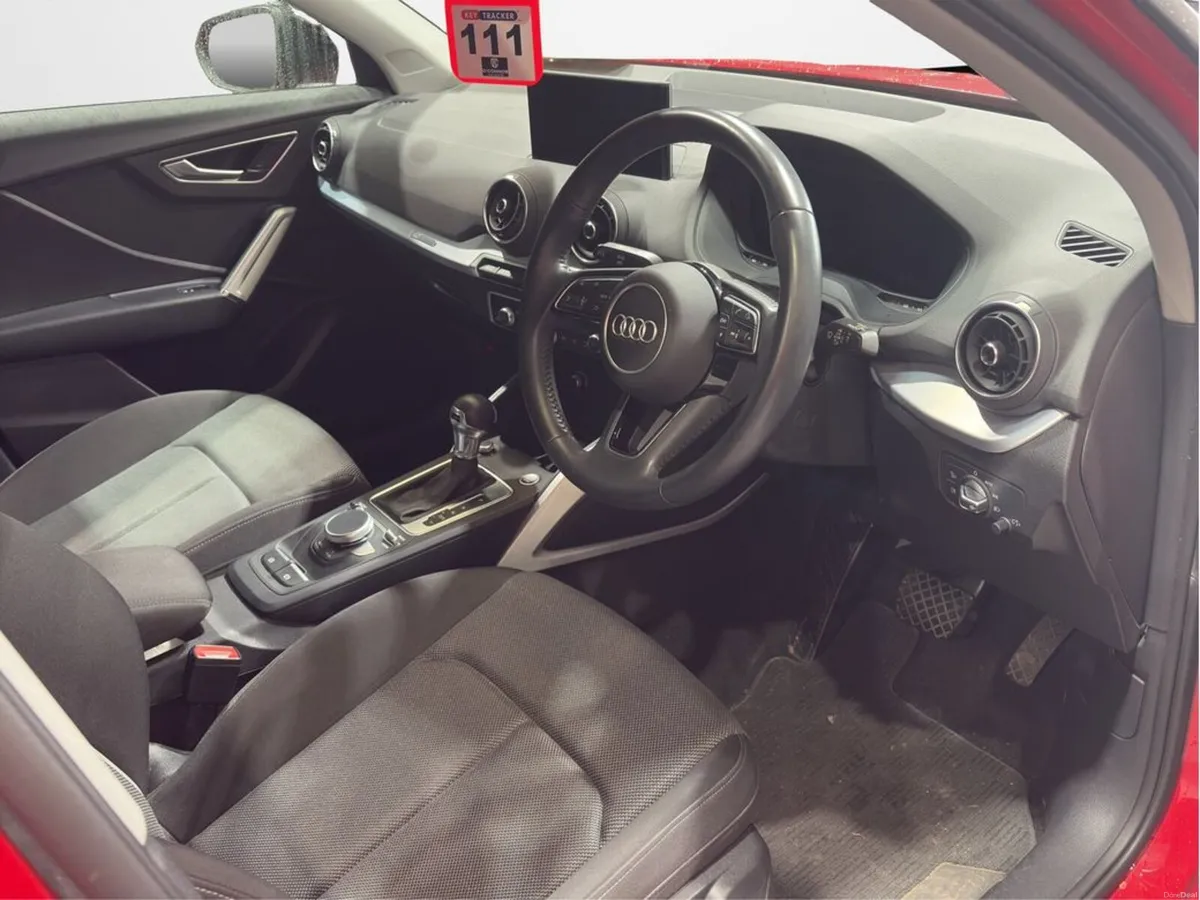 Audi Q2 30TFSI SE 1.0 AUTO - Stylish, sporty, and - Image 6