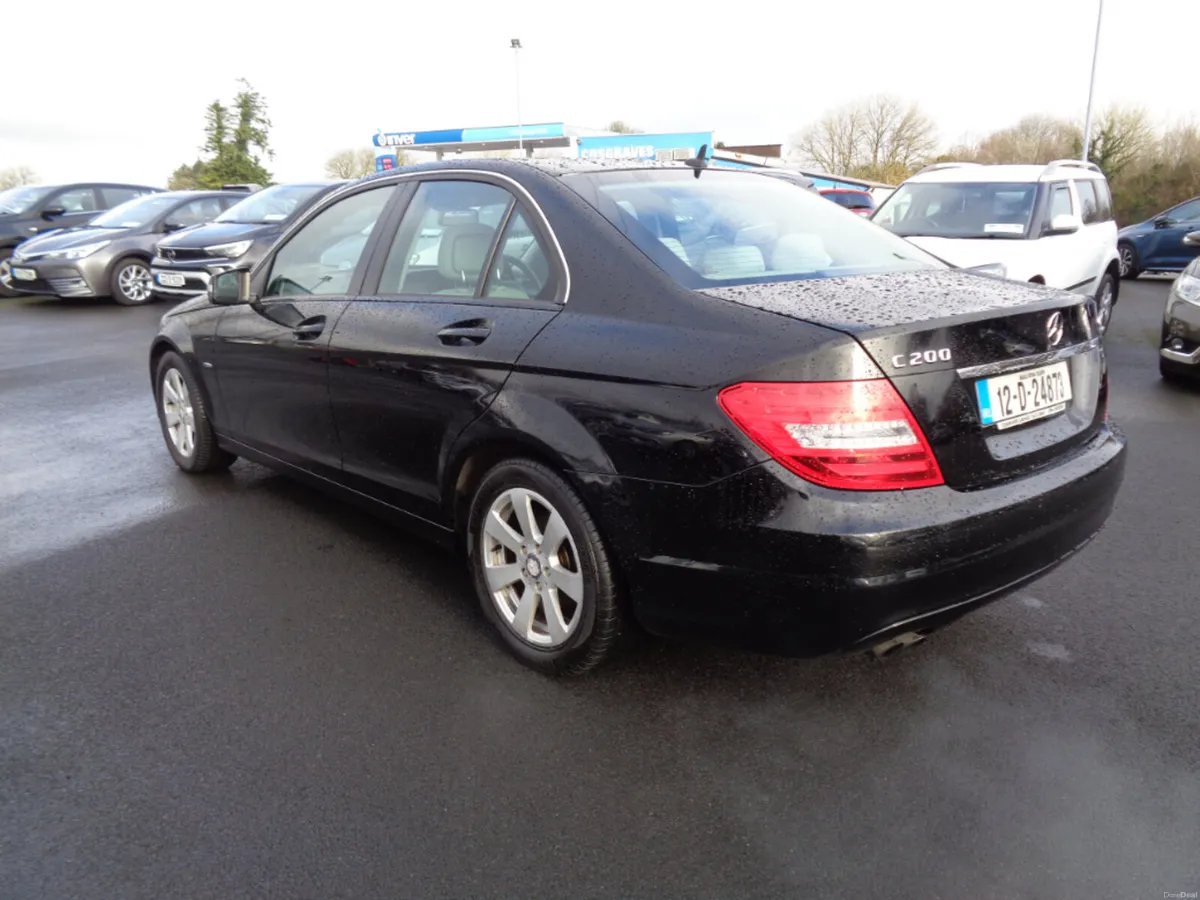 Mercedes-Benz C-Class C 200 CDI Blue Effic 4DR * F - Image 3