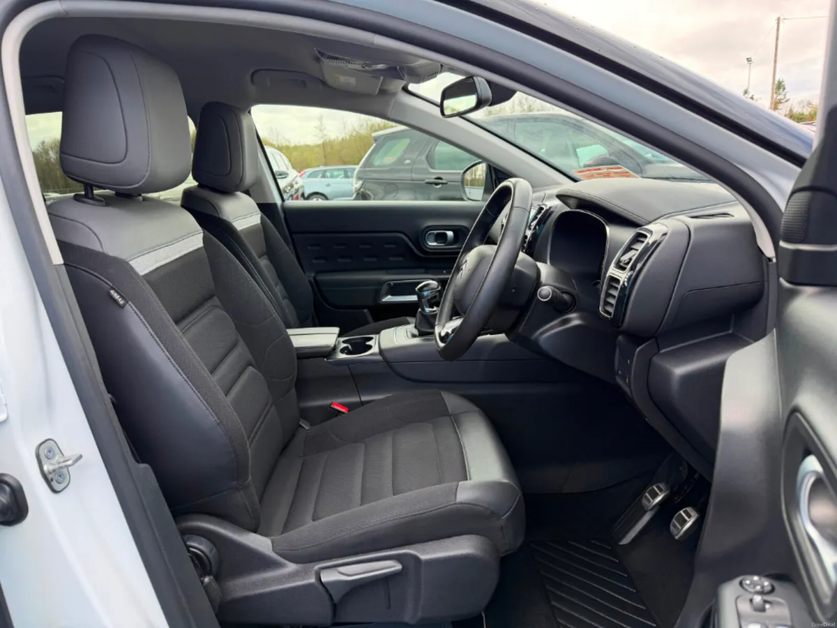 Citroen C5 Aircross Feel Pack Bluehdi 130 MY50 * R - Image 5