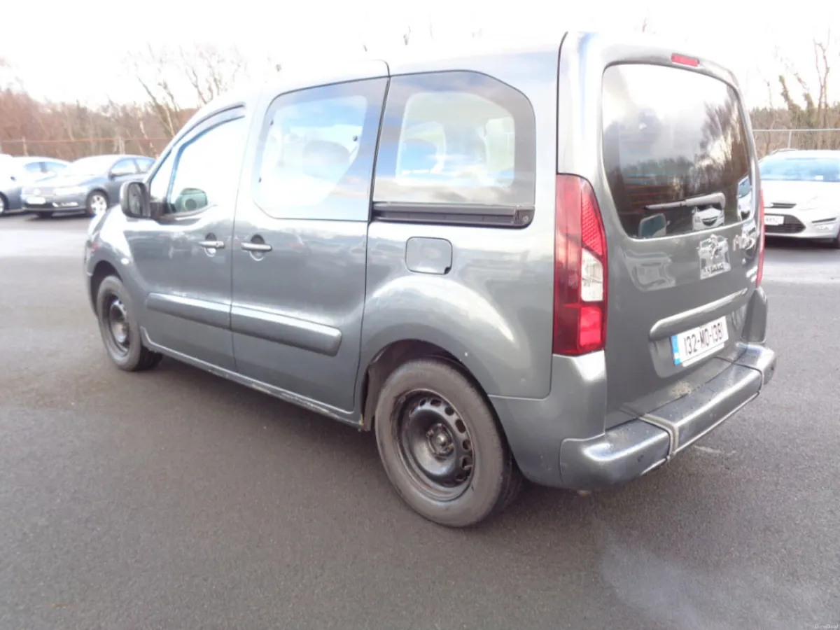 Peugeot Partner 1.6 HDI Tepee S 92PS 5 Seats 5DR - Image 3