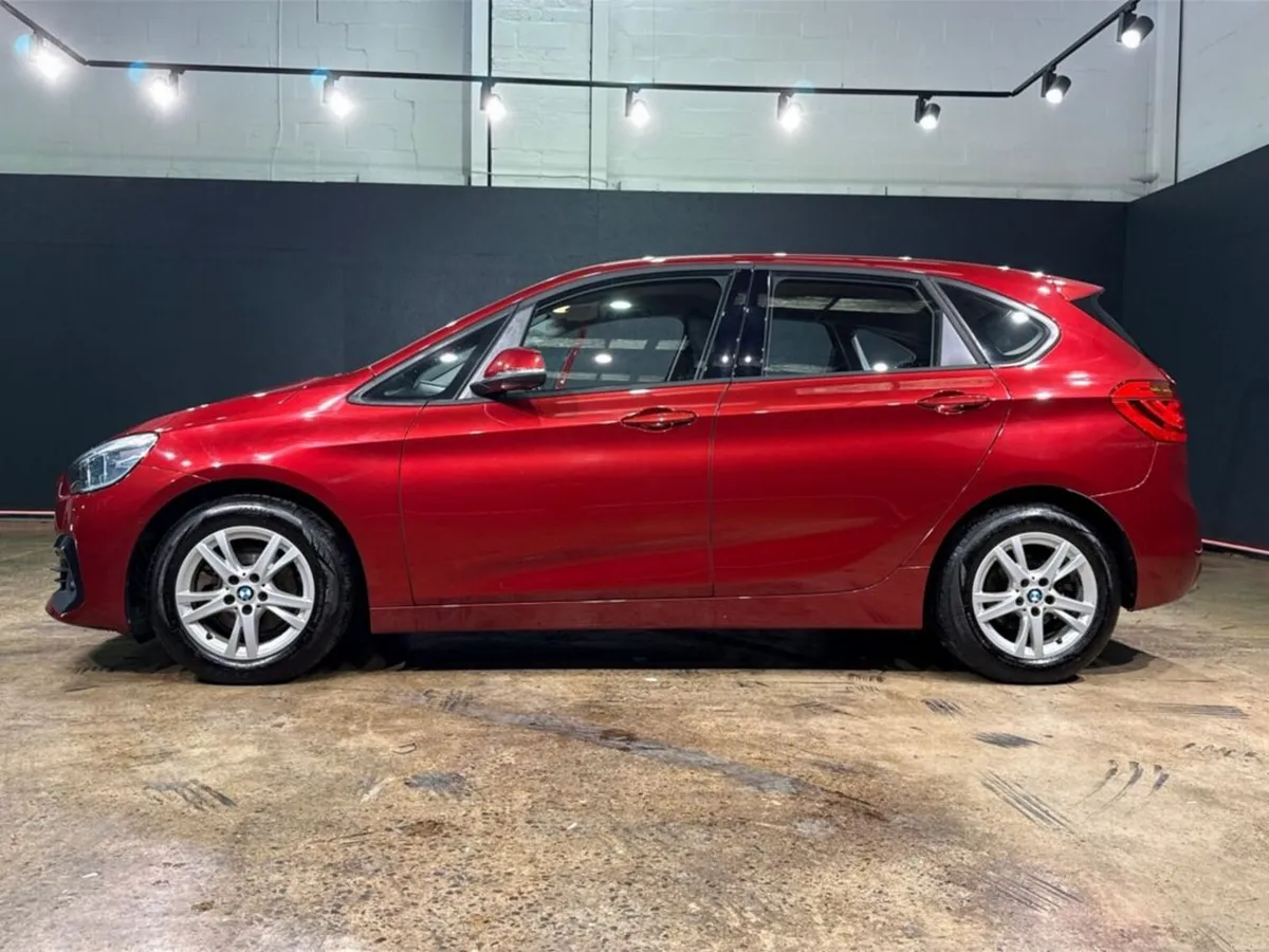 BMW 2-Series 1.5 AUTOMATIC - FACTORY ALLOY WHEELS - Image 6