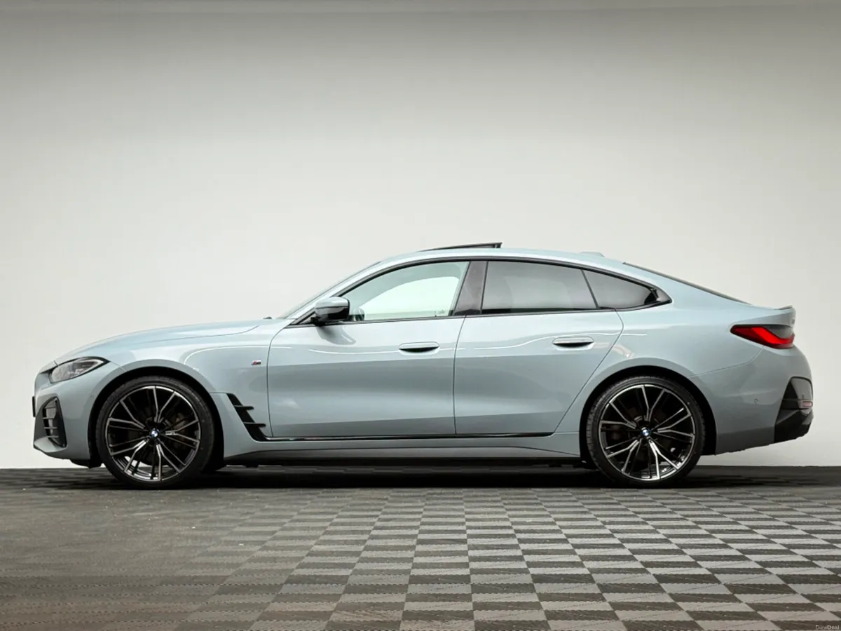 BMW i4 40 M SPORT * SUNROOF* - Image 4