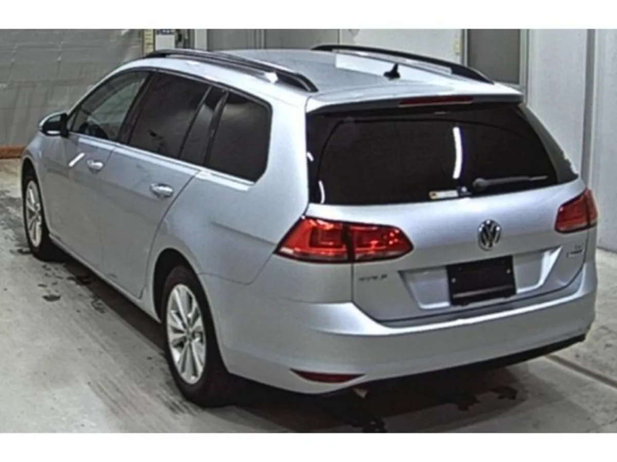 Volkswagen Golf 1.2 Petrol Auto Estate - Image 3