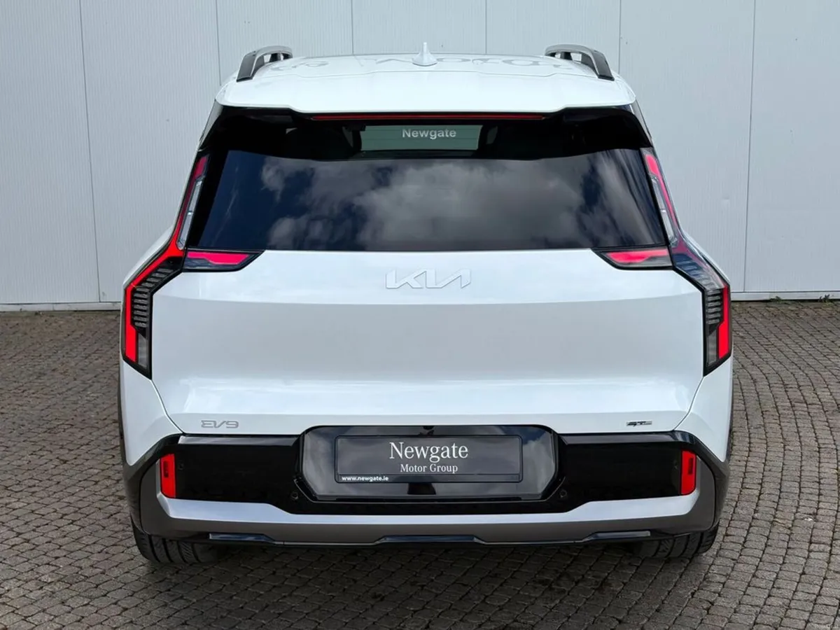 Kia EV9 GT Line 6 Seat - Image 6