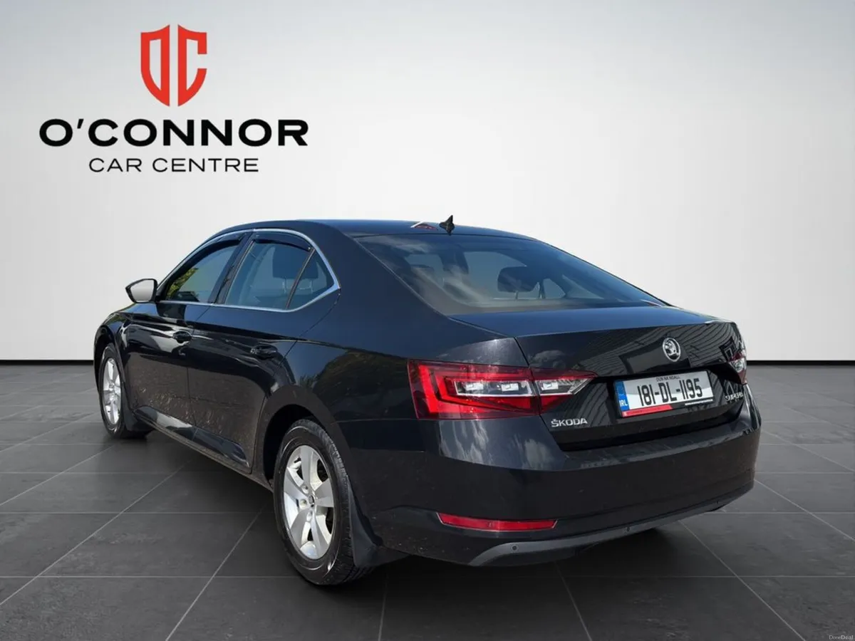 Skoda Superb 1.6 TDI 120bhp Ambition DSG - Image 5