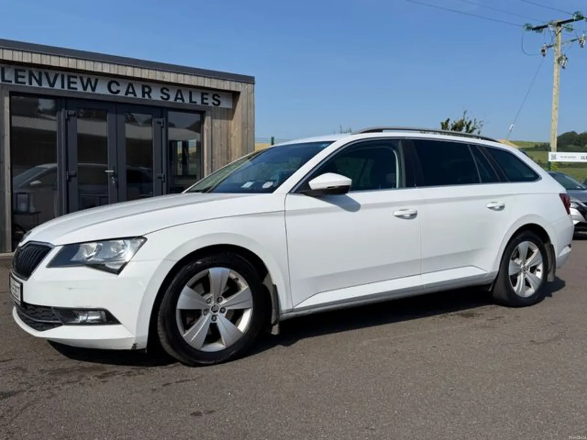 Skoda Superb 1.6 TDI - FULL SKODA HISTORY - Image 3