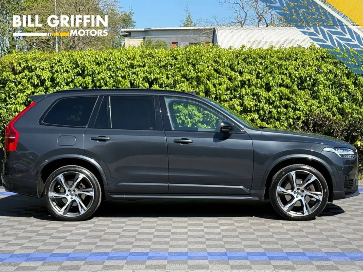Volvo XC90 R-DESIGN PRO T8 2.0 HYBRID 7-SEATER // - Image 3