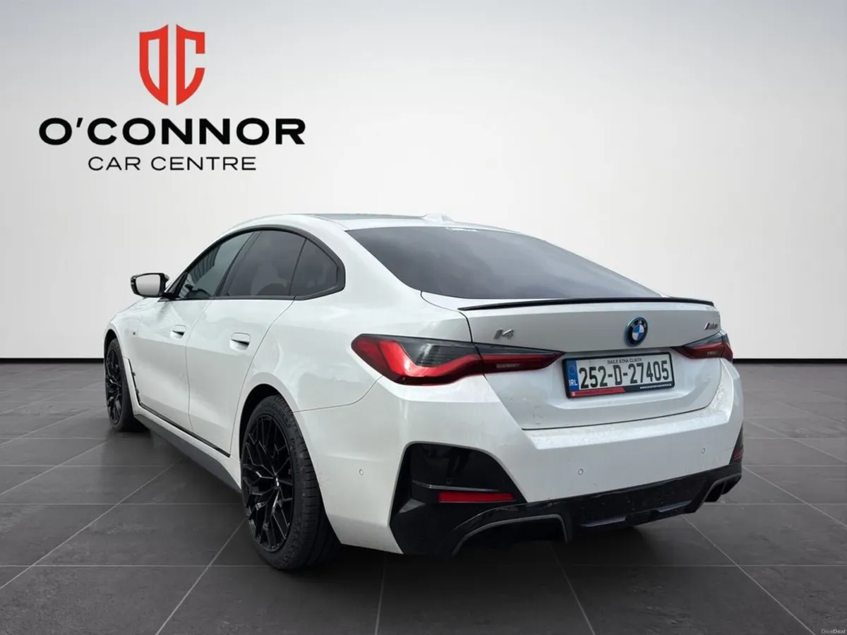 BMW i4 M60 "Supercar power with showroom looks" - Image 6