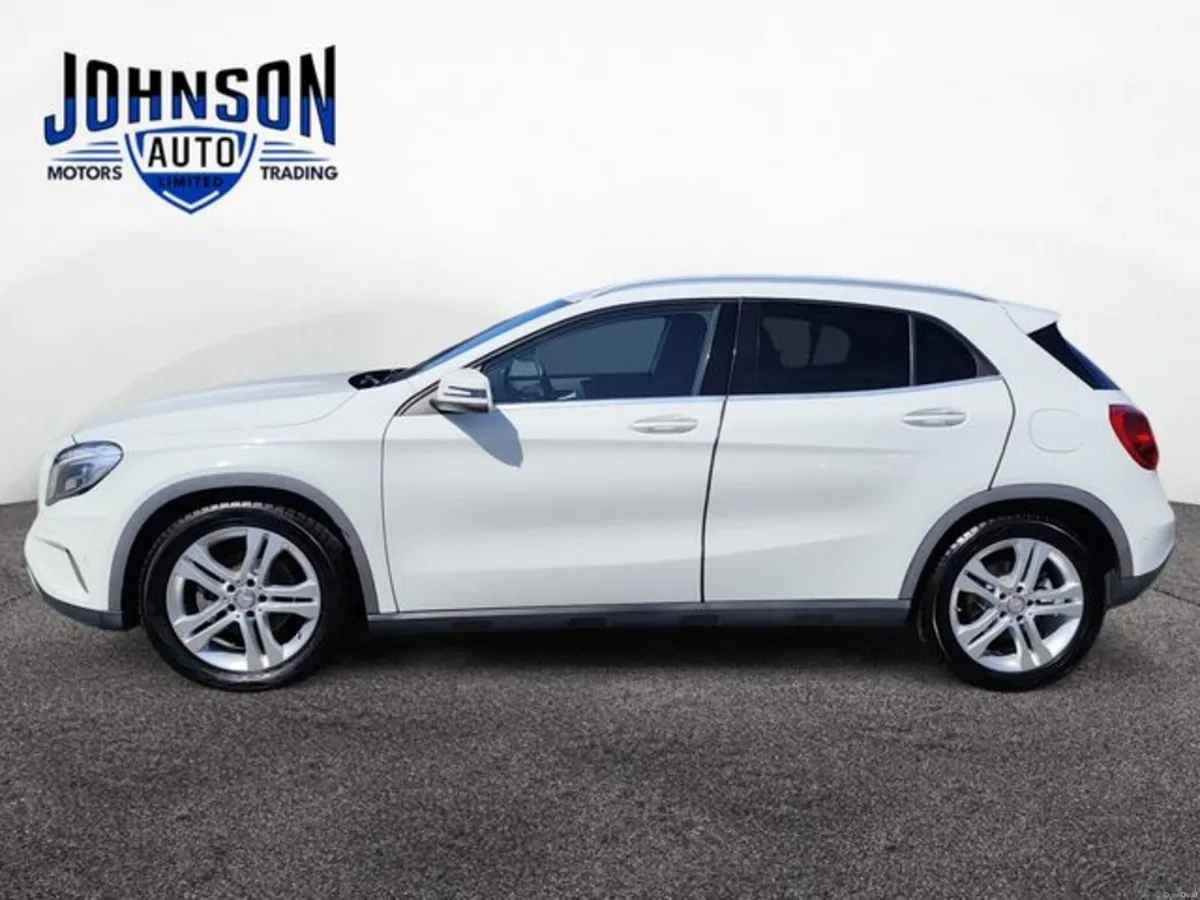Mercedes-Benz GLA GLA 180 automatic crossover 1.6 - Image 2