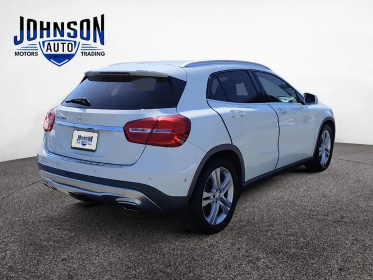 Mercedes-Benz GLA GLA 180 automatic crossover 1.6 - Image 5