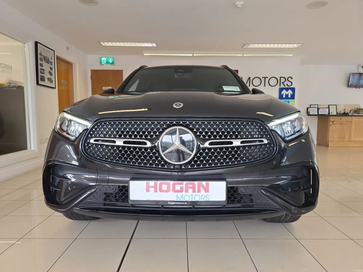 Mercedes-Benz GLC GLC 300 E 4MATIC URBAN EDITION - Image 2