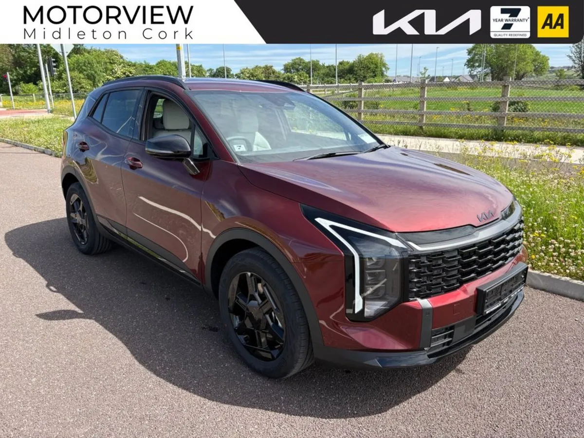 Kia Sportage Kia sportage black edition with white - Image 4