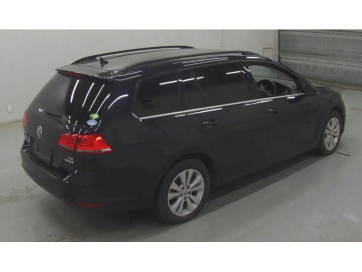 Volkswagen Golf 1.2 Estate Petrol Auto - Image 4