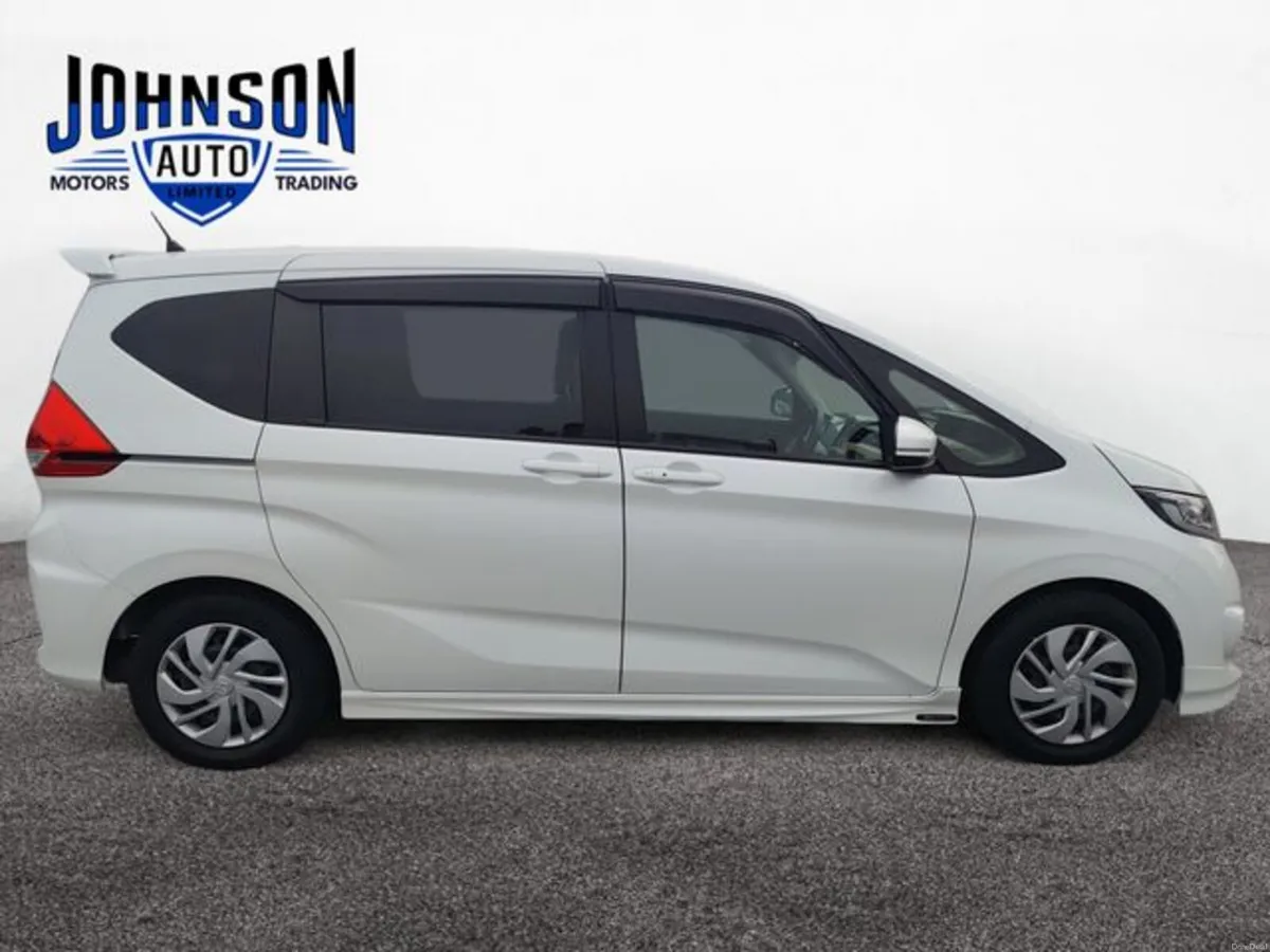 Honda Freed 1.5 Petrol 5Dr Auto - Image 5