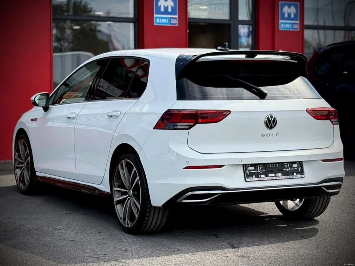 Volkswagen Golf STYLE 1.5TSI // KITTED & UPGRADED - Image 6