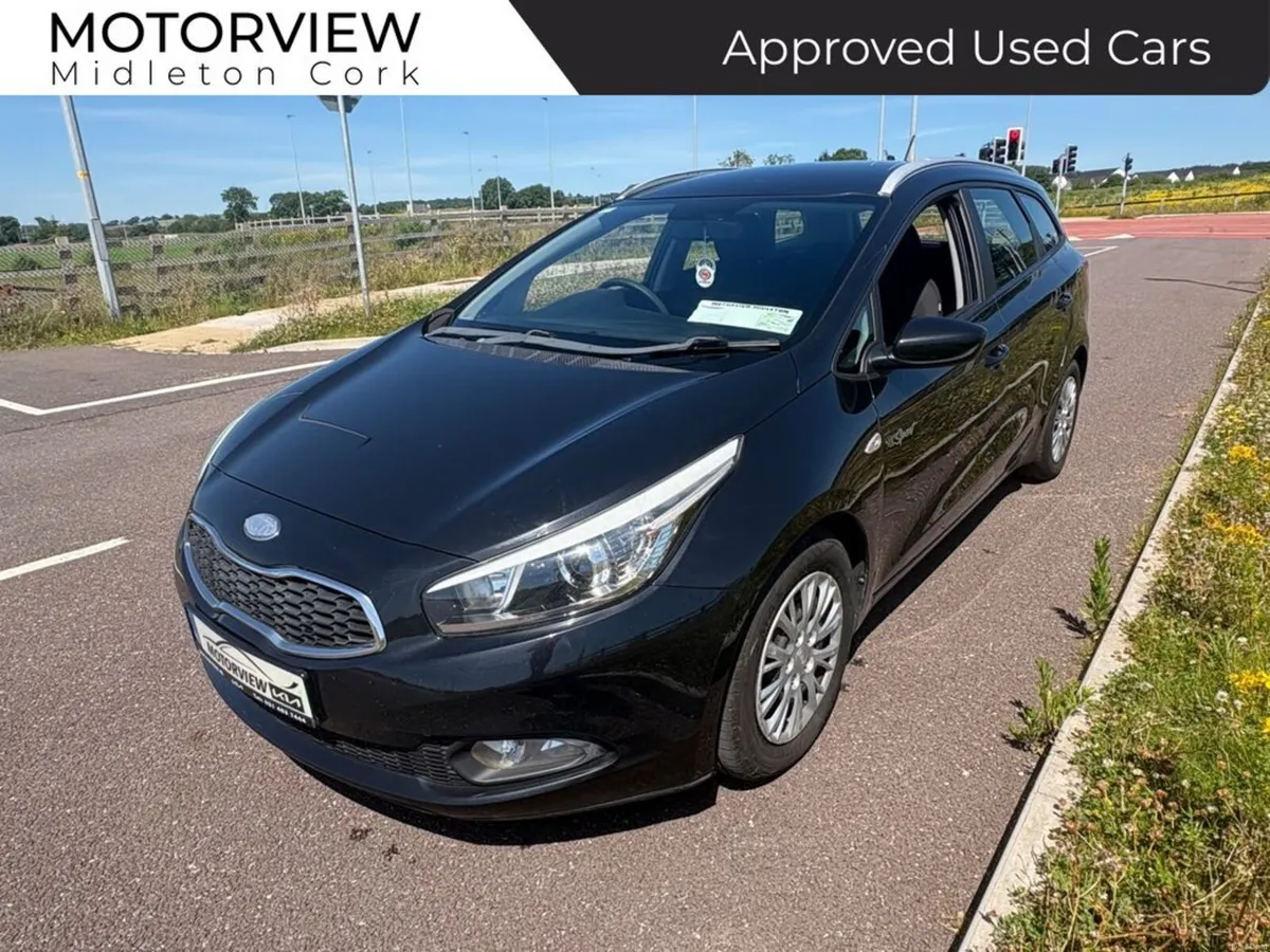 Kia Ceed SW CRDI Excellent Condition! BLUETOOTH AI - Image 5