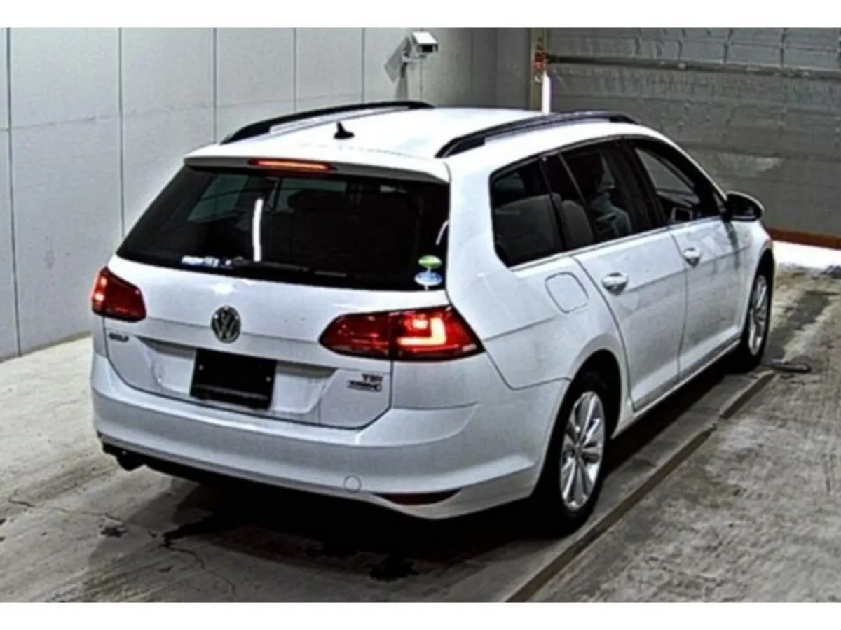 Volkswagen Golf 2015 Volkswagen Golf Variant TSI C - Image 4