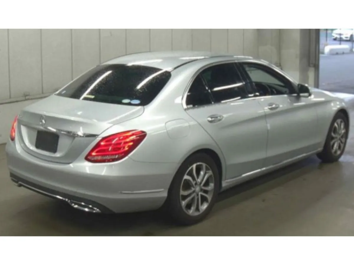 Mercedes-Benz C-Class 2.0 Petrol Auto - Image 2