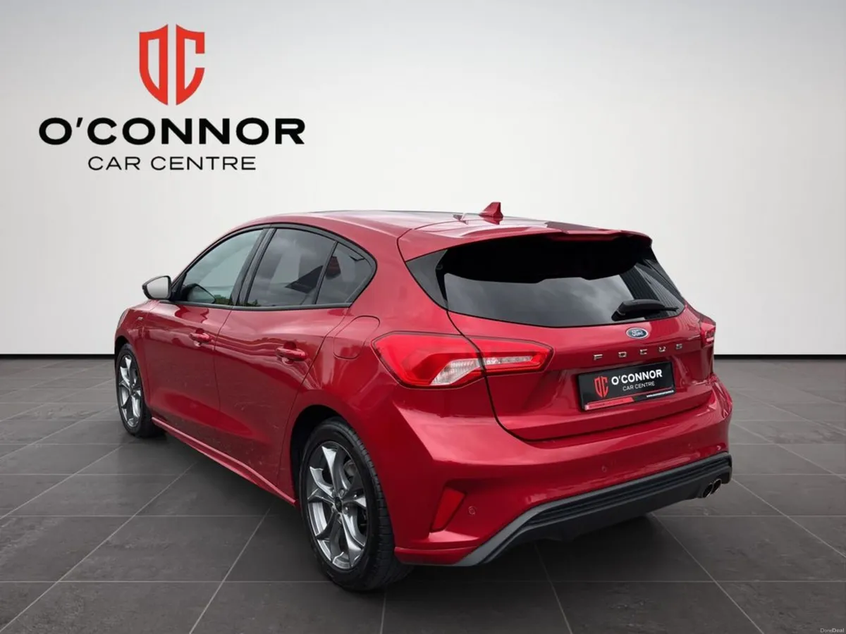 Ford Focus ST-Line looks. without the ST fuel bill - Image 4