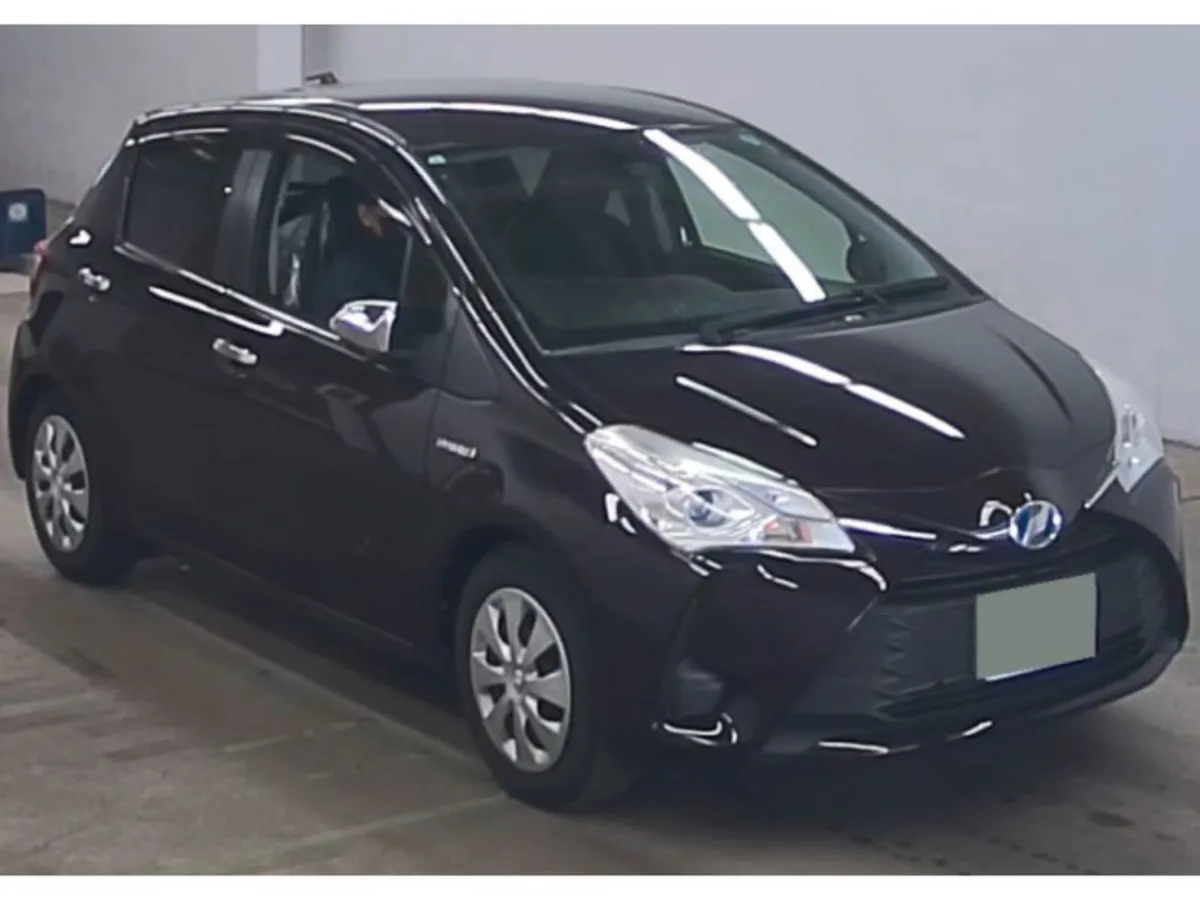 Toyota Vitz 1.5 Petrol Hybrid Auto - Image 2