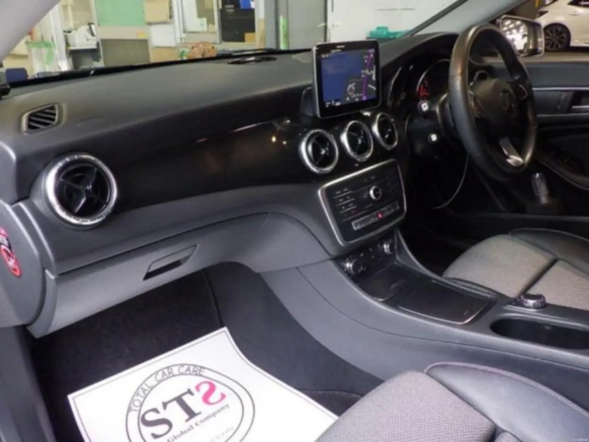 Mercedes-Benz CLA 1.6 Petrol Auto - Image 3