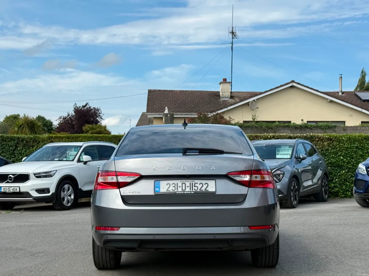 Skoda Superb STYLE 2.0TDI 150HP DSG *HUGE SPEC* - Image 6