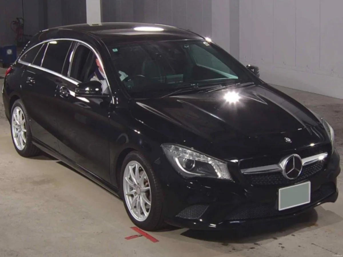 Mercedes-Benz CLA 1.6 Petrol Auto - Image 2