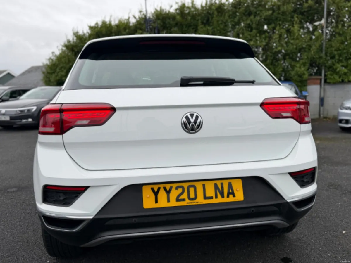 Volkswagen T-Roc SE TSI - Image 5