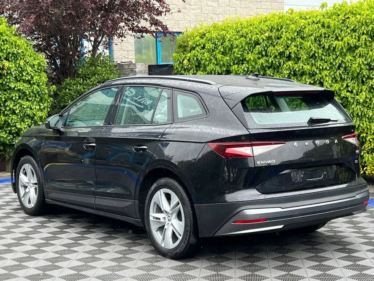 Skoda Enyaq IV 60 // OPENING PAN ROOF // LEATHER I - Image 6