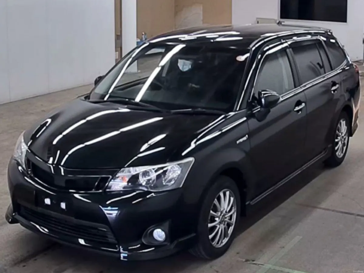 Toyota Corolla 1.5 Corolla Fielder Petrol Hybrid A - Image 1