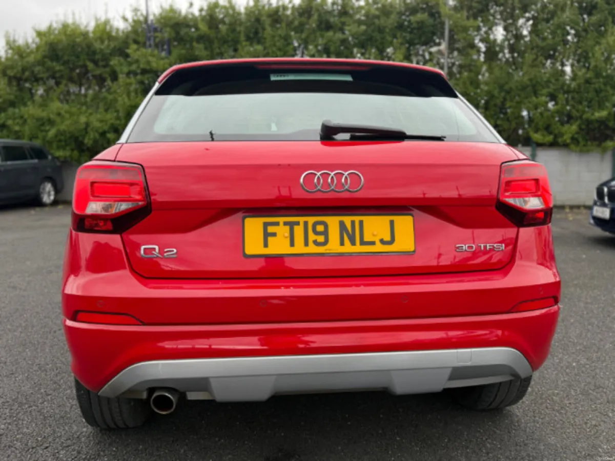 Audi Q2 TFSI SPORT - Image 5