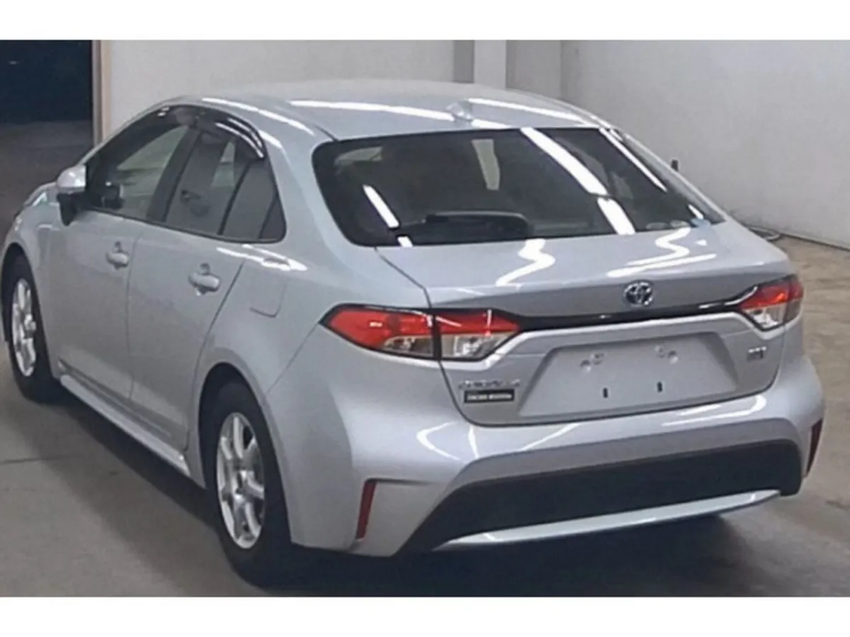 Toyota Corolla Toyota Corolla Hybrid X - Image 2