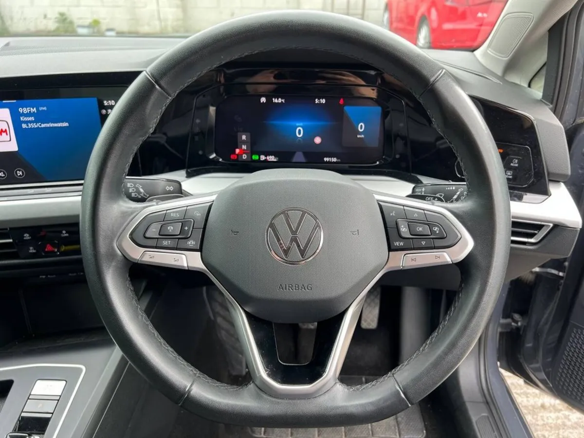 Volkswagen Golf R-LINE PACK 1.0 TSI HYBRID // APPL - Image 4