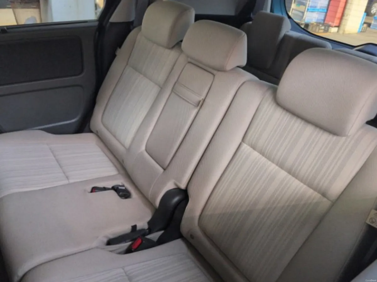 Honda Freed 1.5 Petrol Hybrid Auto - Image 6