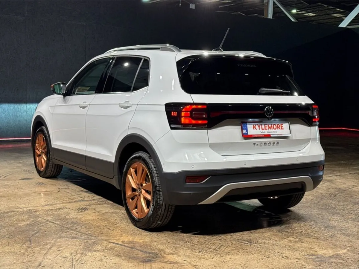Volkswagen T-Cross 1.0 COPPER STYLE AUTOMATIC - FA - Image 5