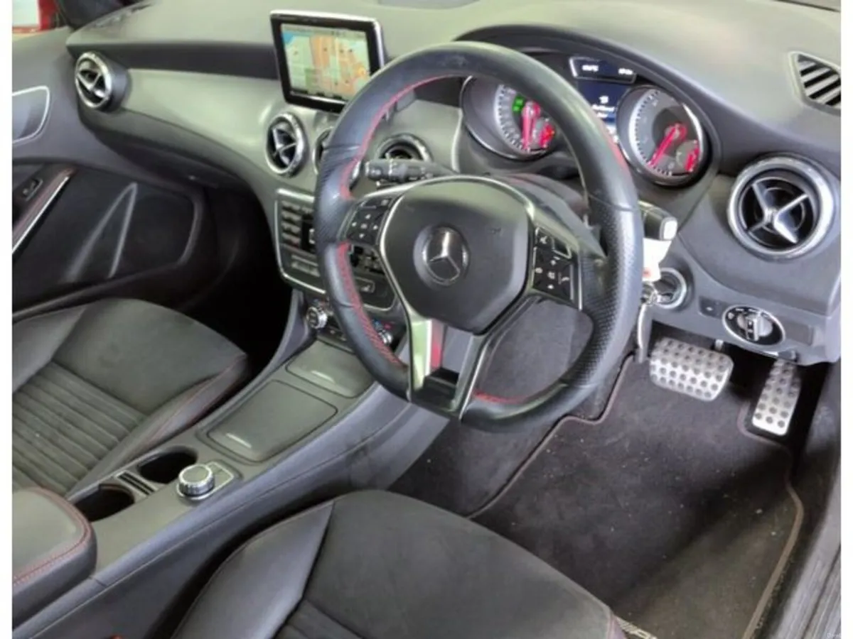 Mercedes-Benz GLA 1.6 GLA180 Sport Petrol Auto Hal - Image 6